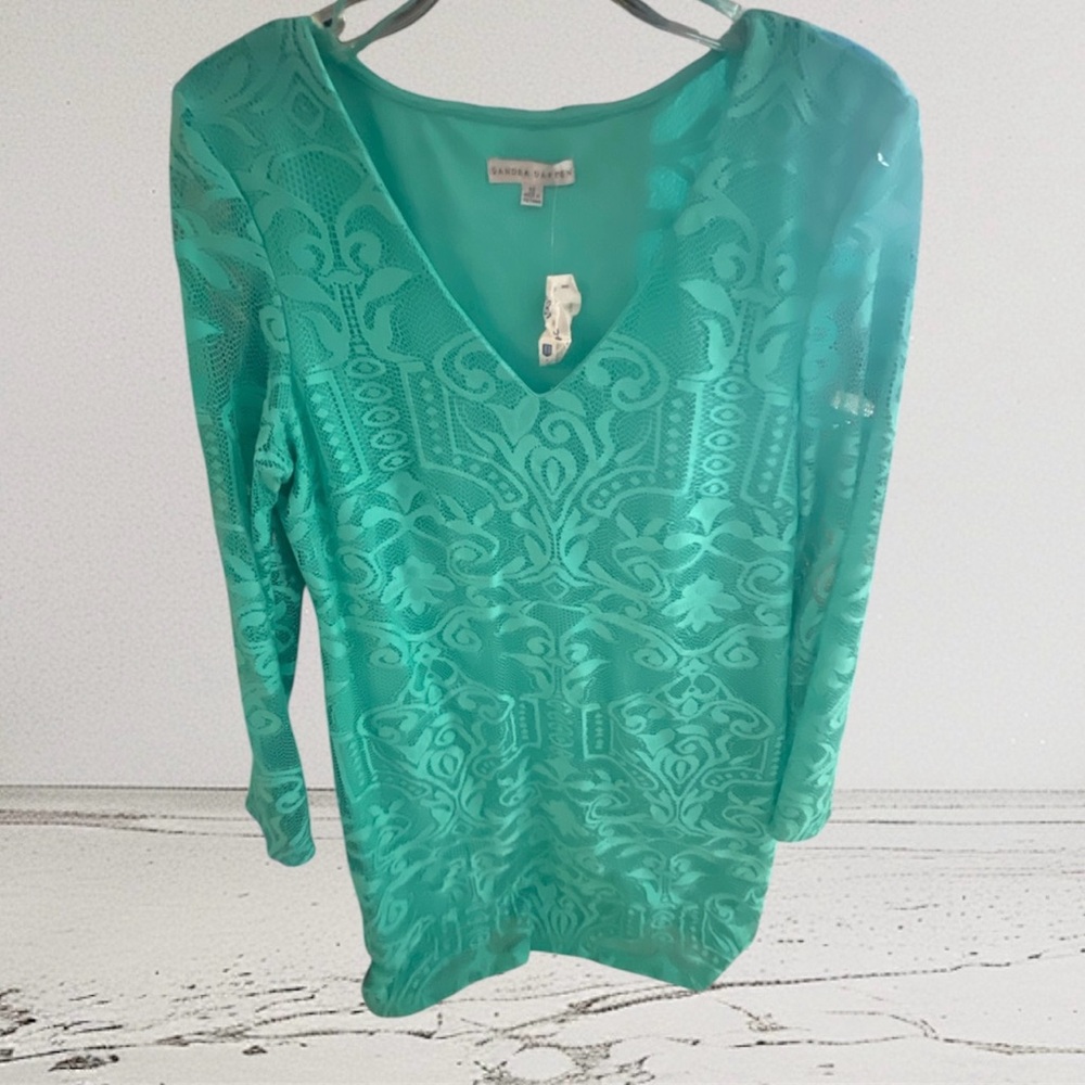 New Sandra Darren lace dress
